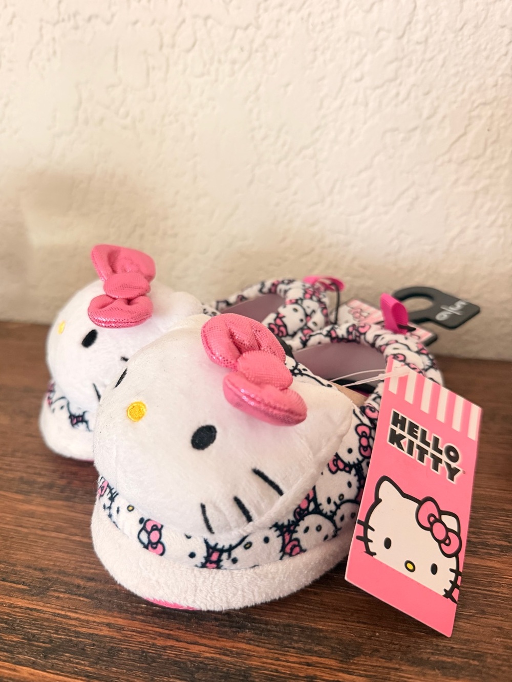 Hello Kitty White Plush Baby Slippers with Pink Bows